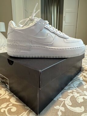NWT - Nike Air Force 1 Shadow in White